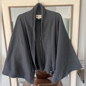 Haruka open-front dolman sleeve cardigan in a gray waffle knit fabric sz Medium